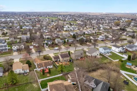 View/Area - 5303 Riviera Blvd, Plainfield, IL 60586 photo 6 of 6