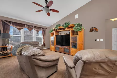 Living - 24405 Glenbrook Ct, Plainfield, IL 60585 photo 1 of 2