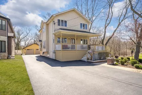 161 W Greenfield Ave, Lombard, IL 60148