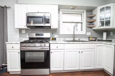 Kitchen - 504 Radliff Rd, Bloomington, IL 61701 photo 3 of 3