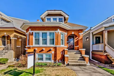 5381 N Lynch Ave, Chicago, IL 60630
