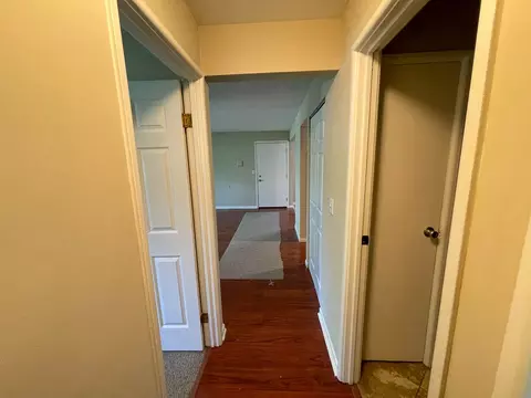 Entry Way - 19360 Wolf Rd #8, Mokena, IL 60448 photo 3 of 4