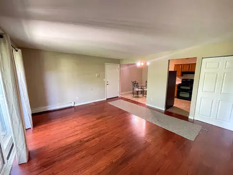 Living - 19360 Wolf Rd #8, Mokena, IL 60448 photo 2 of 3