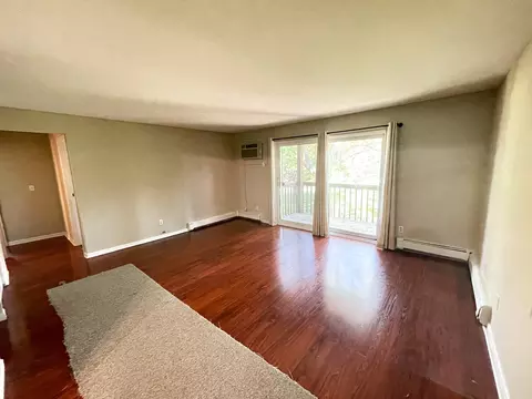 Living - 19360 Wolf Rd #8, Mokena, IL 60448 photo 1 of 3