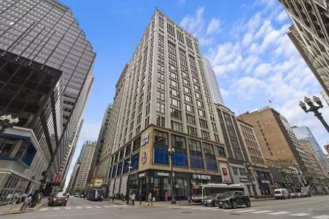 8 W Monroe St #1704, Chicago, IL 60603