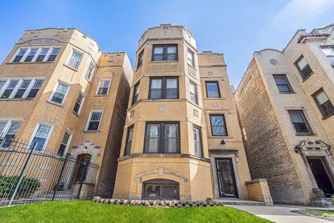 5429 N Campbell Ave, Chicago, IL 60625