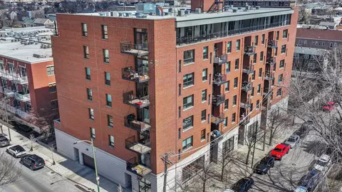 974 W 35th Pl #510, Chicago, IL 60609