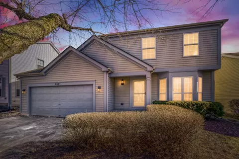 6021 Golfview Dr, Gurnee, IL 60031