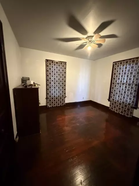 Bedroom - 357 S Rosewood Ave, Kankakee, IL 60901 photo 2 of 3