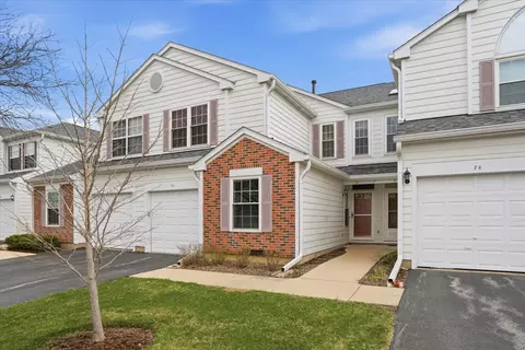 7 Adams Ct #A, Streamwood, IL 60107