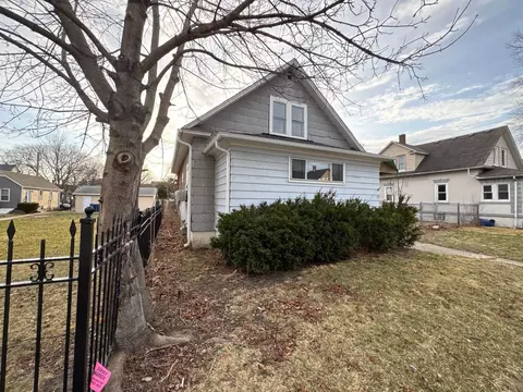 1115 Wadsworth Ave, North Chicago, IL 60064