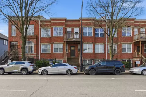 2225 W Warren Blvd #A3, Chicago, IL 60612
