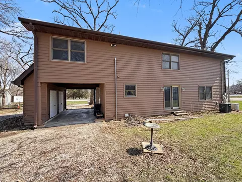 Exterior - 167 N Eagle Island Rd, Kankakee, IL 60901 photo 5 of 12