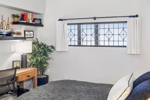 Bedroom - 175 E Delaware Pl #7304, Chicago, IL 60611 photo 3 of 5