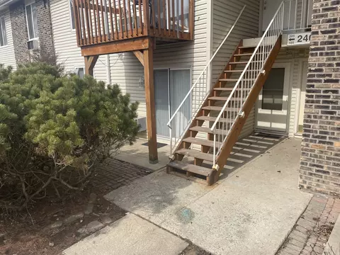 2400 Light Rd #105, Oswego, IL 60543