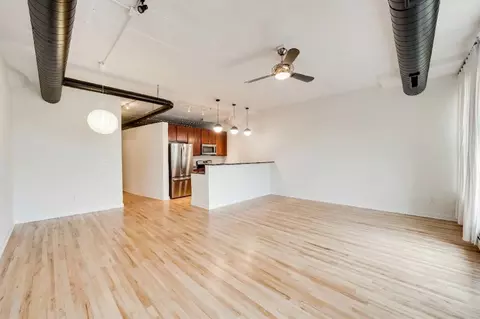 Living - 1069 W 14th Pl #228, Chicago, IL 60608 photo 4 of 4