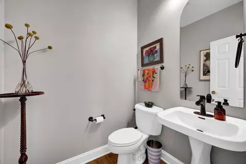 Bath - 2106 Foxtail Rd, Bloomington, IL 61704 photo 1 of 5