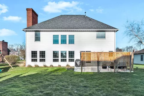 Exterior - 2106 Foxtail Rd, Bloomington, IL 61704 photo 6 of 8