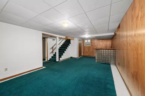 Other - 925 24th St, Moline, IL 61265 photo 4 of 9