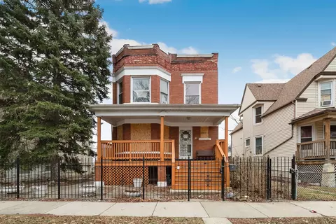 912 N Latrobe Ave, Chicago, IL 60651