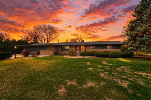 407 Farmington Ave, Joliet, IL 60435