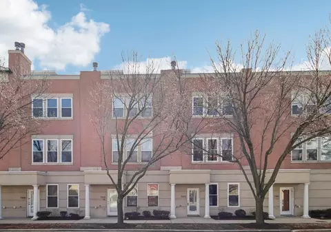 7312 Circle Ave #2O, Forest Park, IL 60130