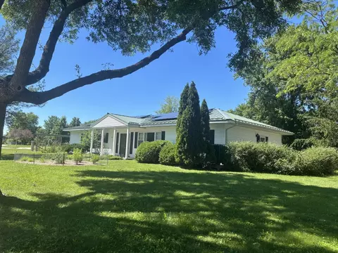 126 Sun St, Cabery, IL 60919