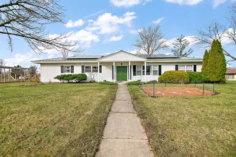 126 Sun St, Cabery, IL 60919