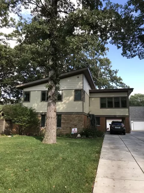 139 Thatcher Ave, River Forest, IL 60305