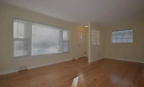 Living - 144 E Quincy St, Riverside, IL 60546 photo 1 of 3