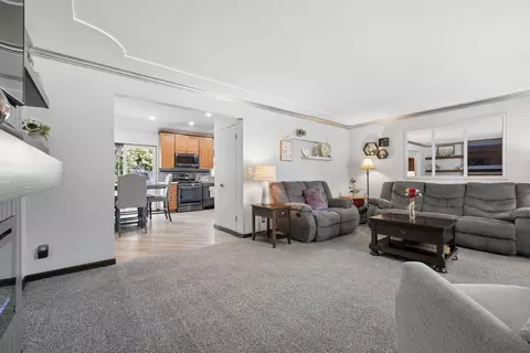 Living - 1106 Maple Ct, Lockport, IL 60441 photo 1 of 3