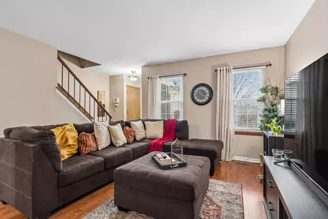 Living - 404 Ballard Dr, Algonquin, IL 60102 photo 1 of 3