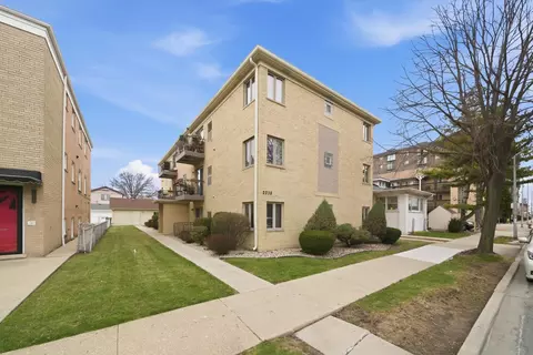 2238 N Harlem Ave #1W, Elmwood Park, IL 60707