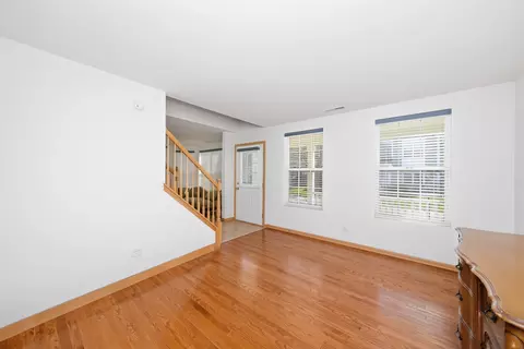 Living - 1758 Edith Ln, Aurora, IL 60504 photo 4 of 4