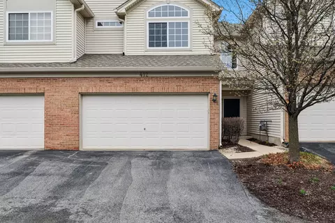412 Jamestown Ct, Aurora, IL 60502