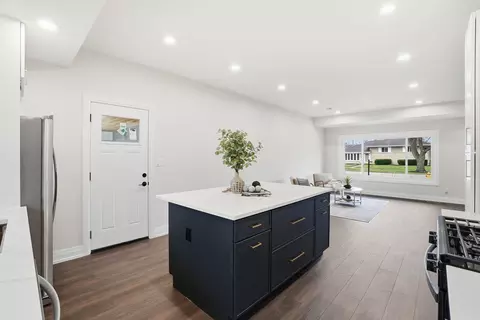 Other - 1430 Emmerson Ln, Mount Prospect, IL 60056 photo 2 of 7