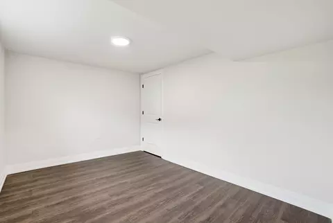 Bedroom - 1430 Emmerson Ln, Mount Prospect, IL 60056 photo 4 of 4