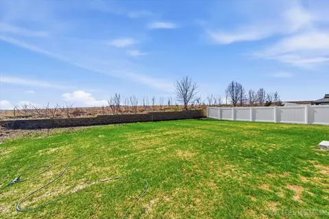 Exterior - 8014 Deer Crossing Dr, Plainfield, IL 60586 photo 6 of 6