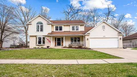 16551 Winding Creek Rd, Plainfield, IL 60586