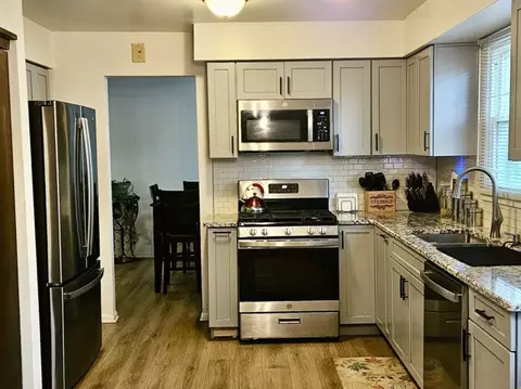 Kitchen - Undisclosed, Matteson, IL 60443 photo 4 of 4