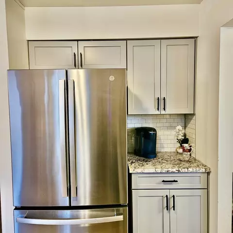 Kitchen - Undisclosed, Matteson, IL 60443 photo 3 of 4