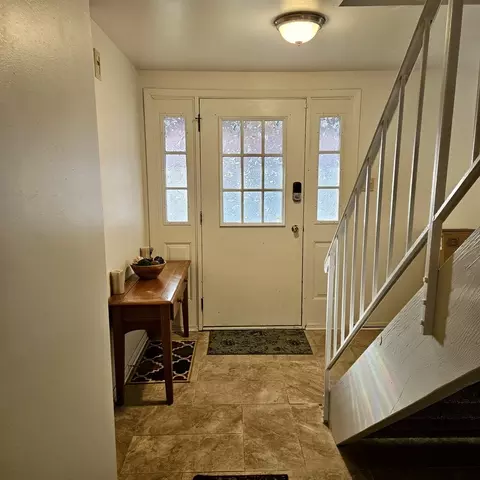 Entry Way - Undisclosed, Matteson, IL 60443 photo 1 of 2