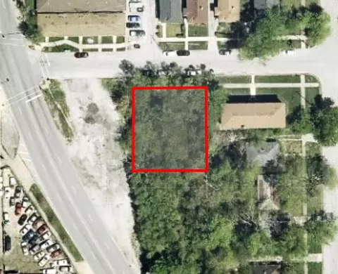 270 E 149th St, Harvey, IL 60426