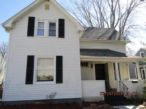 Exterior - 2334 18th Ave, Moline, IL 61265 photo 11 of 15