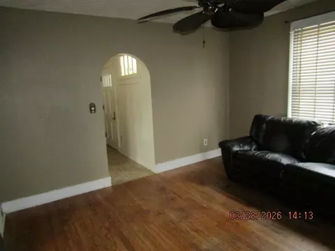 Entry Way - 2334 18th Ave, Moline, IL 61265 photo 1 of 7