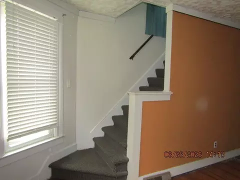 Entry Way - 2334 18th Ave, Moline, IL 61265 photo 2 of 7