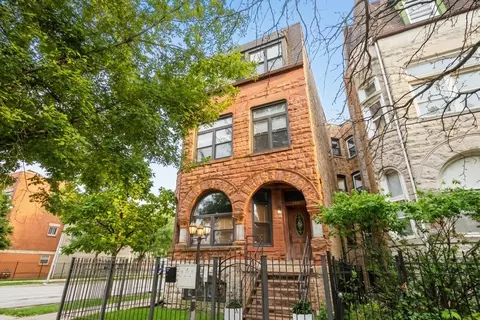 2901 W Washington Blvd #2, Chicago, IL 60612