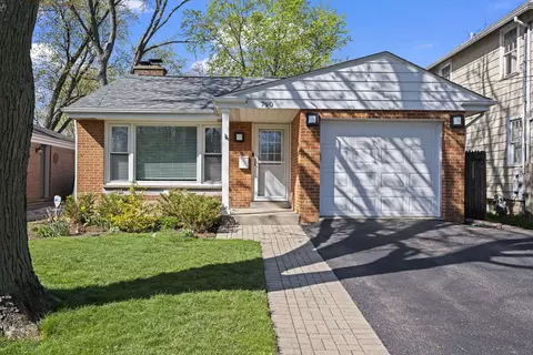790 Pleasant Ave, Highland Park, IL 60035