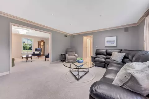 Living - 1378 Colonial Sq, Wheaton, IL 60189 photo 3 of 4