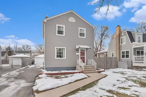 2316 S 10th Ave, Broadview, IL 60155